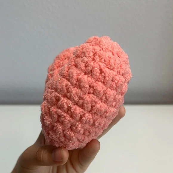 Pink Heart Keychain - Picture 2 of 3